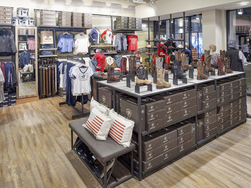 ariat outlet stores
