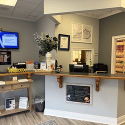 Tates Creek Chiro - Reception area
