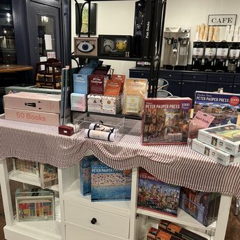 Simon's Marketplace - Puzzles. - Breakfast & Brunch Near Me - Chester, Connecticut Simon's Marketplace - Puzzles. - Breakfast & Brunch Near Me - Chester, Connecticut