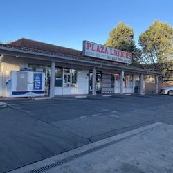 Plaza Liquors