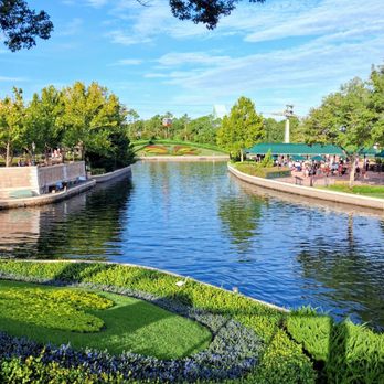 EPCOT - Amusement Parks Near Me - Lake Buena Vista, Florida EPCOT - Amusement Parks Near Me - Lake Buena Vista, Florida