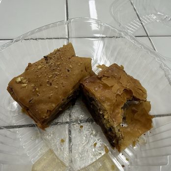 Two Sisters Pizzeria - Baklava - Pizza Near Me - Williamsburg, Virginia