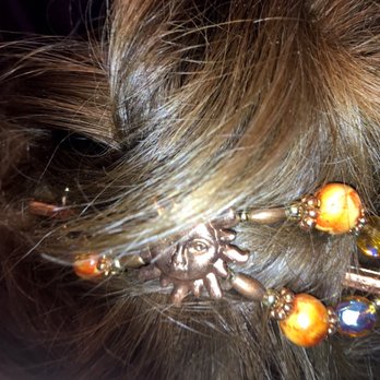 Southern Women's Show - My new hair clip. - Festivals Near Me - Jacksonville, Florida