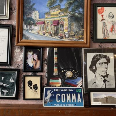 Comma Coffee by null