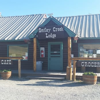 Smiley Creek Lodge - Entrance to lodge. - Bed & Breakfast Near Me - Sawtooth City, Idaho Smiley Creek Lodge - Entrance to lodge. - Bed & Breakfast Near Me - Sawtooth City, Idaho
