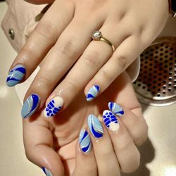 Cosmo Nails Salon