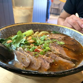 Uncle Dumpling - Beef shanks noodle soup - Noodles Near Me - Roseville, California Uncle Dumpling - Beef shanks noodle soup - Noodles Near Me - Roseville, California