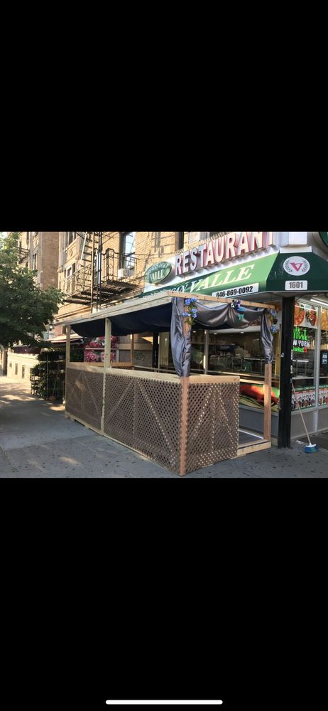 Slide of Duran Cully Renovations