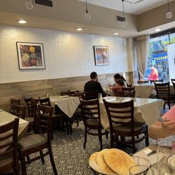 David's Restaurant - Dining room