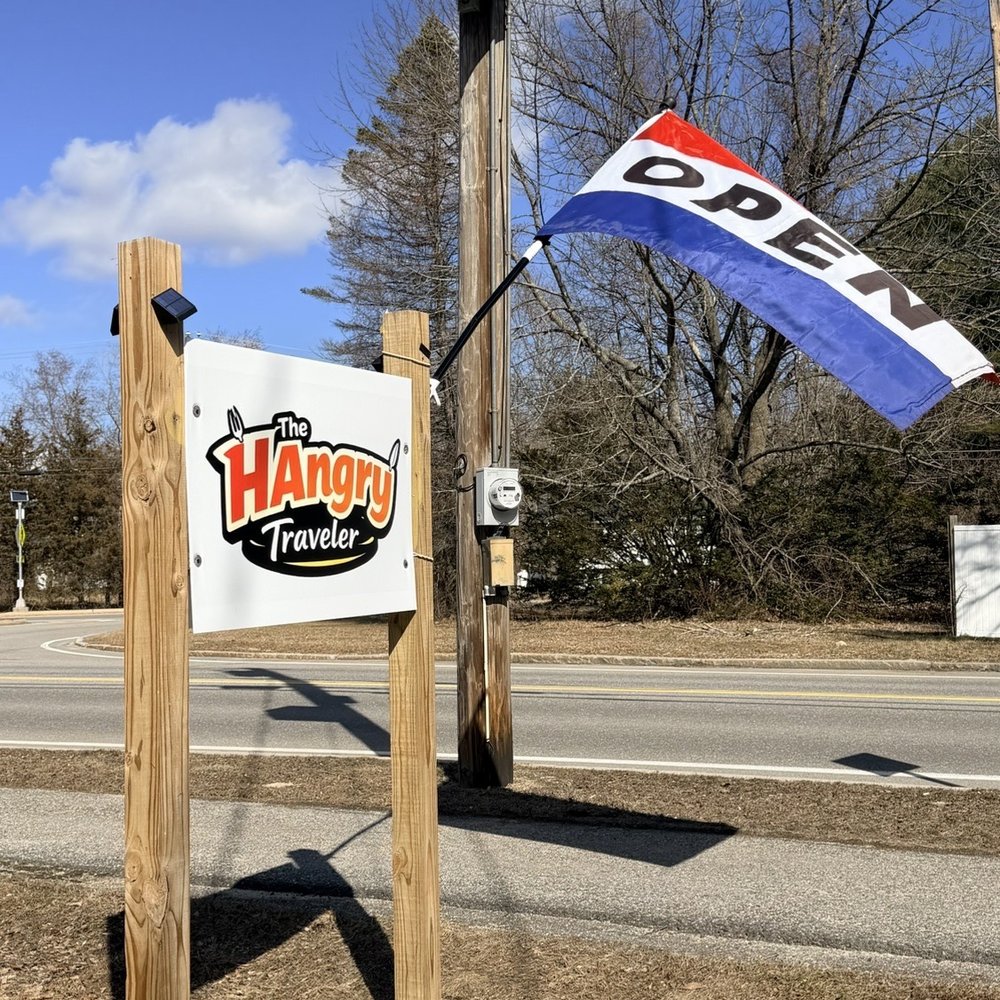 Backwoods Burger Shack - Still not sure what the name is, but this is the place!!! - Burgers Near Me - Gorham, Maine