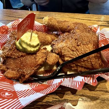 Hattie B's Hot Chicken - Memphis - Chicken Shop Near Me - Memphis, Tennessee