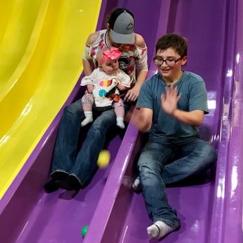 Kid's Galaxy Indoor Playground - Slides, Ball Pit & Party Room - Indoor Playcenter Near Me - Edmond, Oklahoma