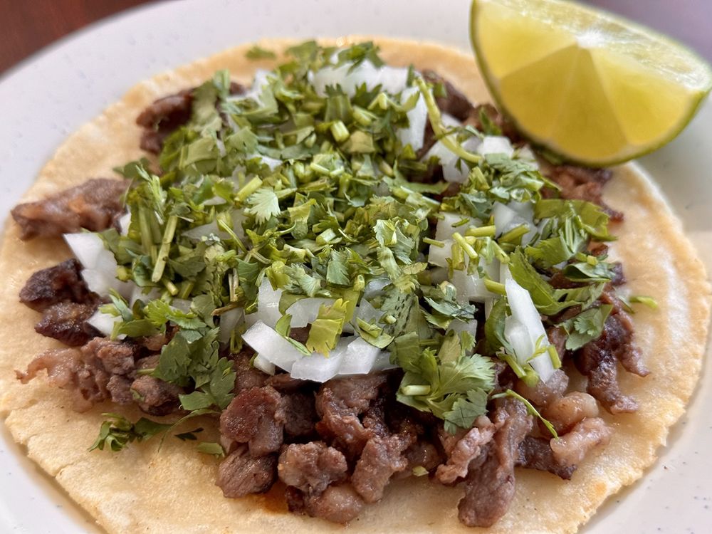 Food from Pupusas M&J