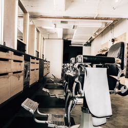 The Commodore - Antique barber chairs