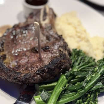 Yard House - 20oz Bone-in Ribeye - New American Near Me - Las Vegas, Nevada Yard House - 20oz Bone-in Ribeye - New American Near Me - Las Vegas, Nevada