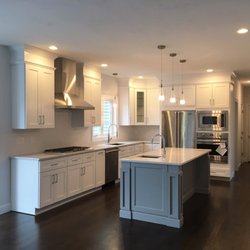 Dream Kitchens & Baths