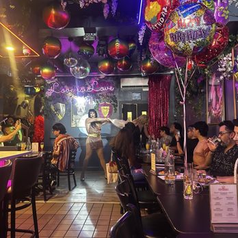 Kween Astoria - Gay Bars Near Me - New York, New York Kween Astoria - Gay Bars Near Me - New York, New York