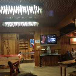 Chalets des Ayes - Top locatie! Leuke chalets te huur en een social reception. Hier gratis gebruik van koffie, thee, limonade, cake, bier en meer.