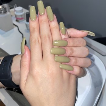 Bilancia Nail Spa - Color: OPI Gel "This Isn't Greenland" - Nail Salons Near Me - Chicago, Illinois Bilancia Nail Spa - Color: OPI Gel "This Isn't Greenland" - Nail Salons Near Me - Chicago, Illinois