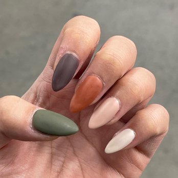 Lee’s Magic Nails - Nail Salons Near Me - Panorama City, California