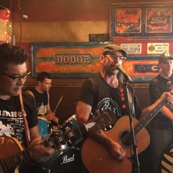 Mother's Tavern - Live performance by Hired Gun Trio today - Dive Bars Near Me - Sunset Beach, California Mother's Tavern - Live performance by Hired Gun Trio today - Dive Bars Near Me - Sunset Beach, California