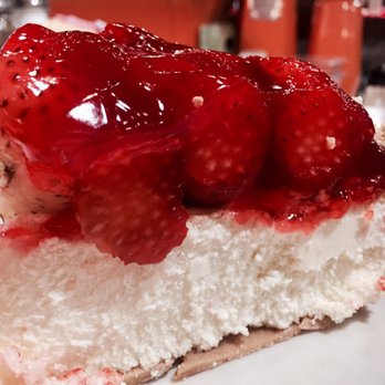 Junior's Restaurant - Wow!  Best cheesecake ever - Bakeries Near Me - Brooklyn, New York