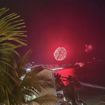 Hotel Grand Paramar - Nightly fireworks from our balcony - Hotels Near Me - Puerto Vallarta, JAL Hotel Grand Paramar - Nightly fireworks from our balcony - Hotels Near Me - Puerto Vallarta, JAL