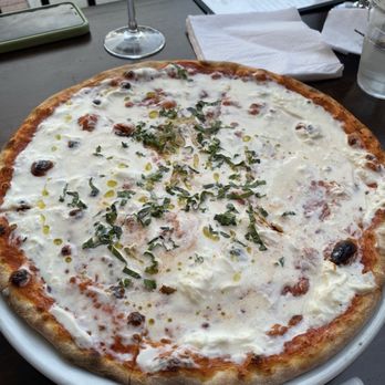 Mister O1 Extraordinary Pizza Melbourne - Claudio pizza - Pizza Near Me - Melbourne, Florida