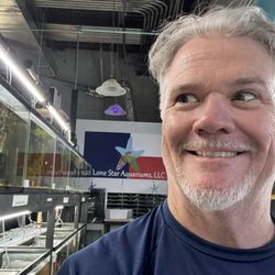 Lone Star Aquariums - This nerd- Dave Craine @theaccidentalaquarist geeking out over fish