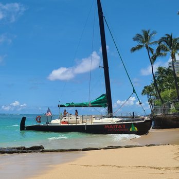 Maita'i Catamaran - Landing area - Boating Near Me - Honolulu, Hawaii Maita'i Catamaran - Landing area - Boating Near Me - Honolulu, Hawaii