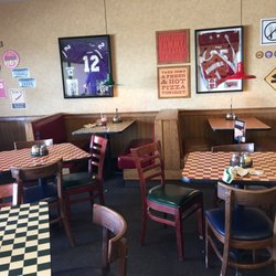 Pizza Hut - Dirty tables.