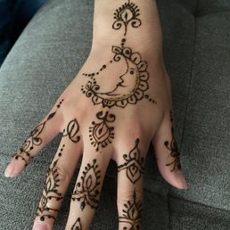 Moon henna Moon henna