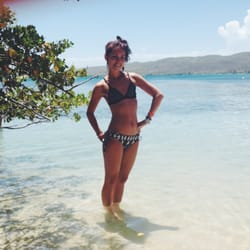 Guilligan Island - Beautiful clear water. Very shallow. Great for snorkeling. Bring kids.