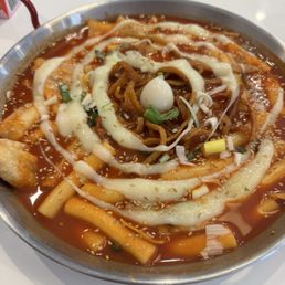 Cheese Topokki Soup 치즈 떡볶이 Cheese Topokki Soup 치즈 떡볶이