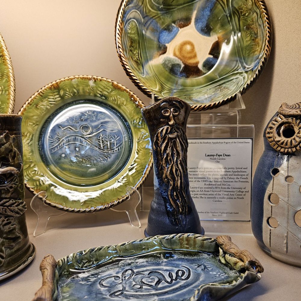 Folk Art Center - Museums Near Me - Asheville, North Carolina Folk Art Center - Museums Near Me - Asheville, North Carolina