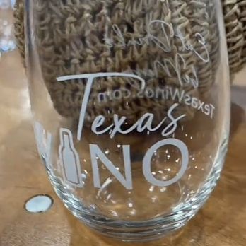 Texas Winos - Wine Tours Near Me