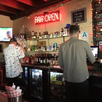 Crawford's - Bar / April 2018 - Southern Near Me - Los Angeles, California