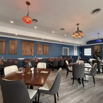 Ruhani Kitchen - Dining room - Mediterranean Near Me - Egg Harbor Township, New Jersey