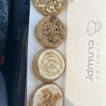 Crumbl - DeLand - Bakeries Near Me - DeLand, Florida