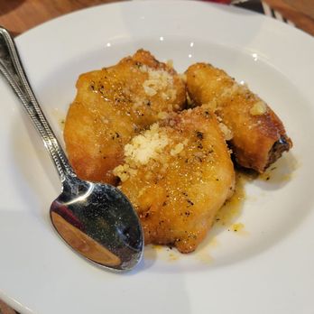 IL Bosco Pizza - Zucchini Blossoms. - Pizza Near Me - Tempe, Arizona IL Bosco Pizza - Zucchini Blossoms. - Pizza Near Me - Tempe, Arizona