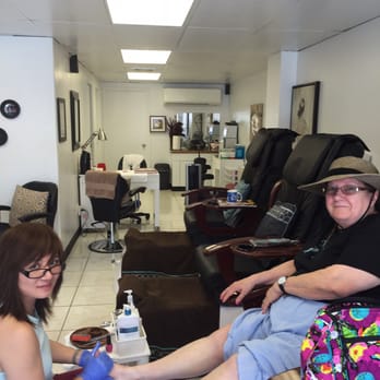 Apple Nails Spa - Nail Salons Near Me - Honolulu, Hawaii Apple Nails Spa - Nail Salons Near Me - Honolulu, Hawaii