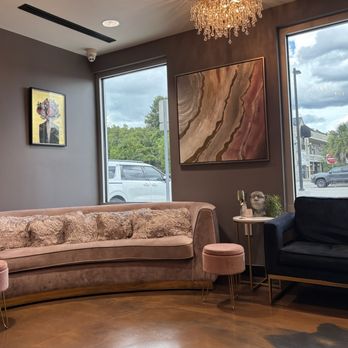 AVEDA Salon Norrell - Carrollwood - Lounge area, so very inviting - Hair Salons Near Me - Tampa, Florida AVEDA Salon Norrell - Carrollwood - Lounge area, so very inviting - Hair Salons Near Me - Tampa, Florida