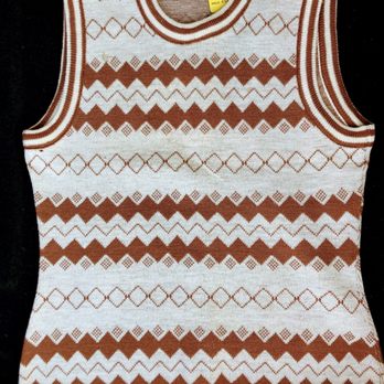 Super Thrift - Vintage 70s wool patterned sweater vest, brown and beige - Thrift Stores Near Me - La Habra, California