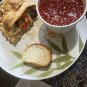 DiCicco's Old Town Clovis - My GREAT lunch!! - Italian Near Me - Clovis, California