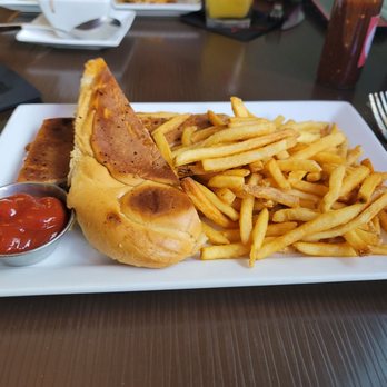 Cuban Island Restaurant - Cuban Press - Cuban Near Me - Indialantic, Florida Cuban Island Restaurant - Cuban Press - Cuban Near Me - Indialantic, Florida