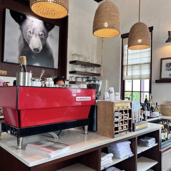 Raw and Juicy - Coffee & Tea Near Me - Alys Beach, Florida Raw and Juicy - Coffee & Tea Near Me - Alys Beach, Florida