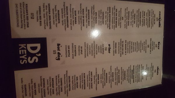 D's Keys Dueling Pianos & Sing Along Bar by null