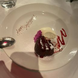 Chocolate cake with raspberry crème