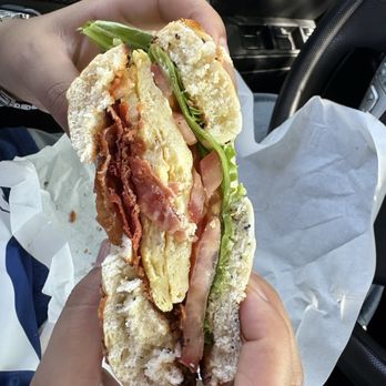 Willy's Bagels & Blends - Breakfast BLTA - Sandwiches Near Me - Brentwood, California