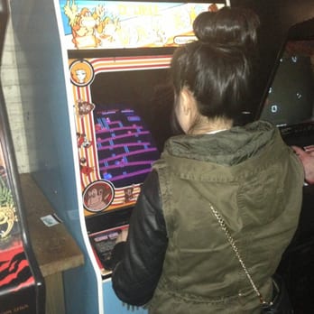 Barcade - Donkey Kong madness !! - Bars Near Me - Brooklyn, New York